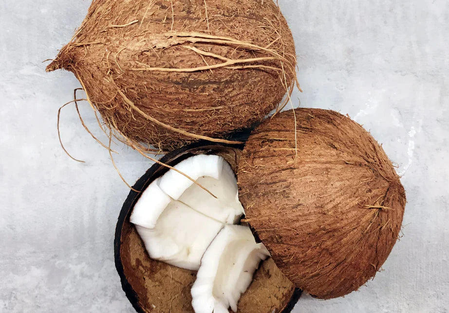 Luxury, minus the toxins. Explore our formula →